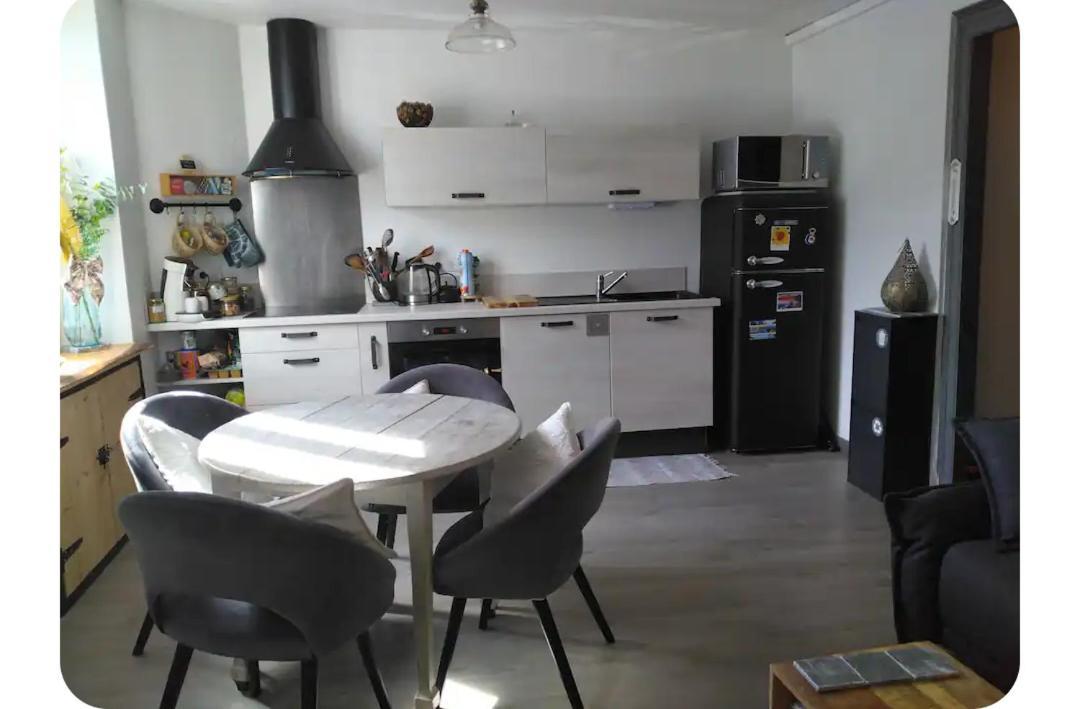 Chambre Chez L'Habitant Tout Confort Aux Balcons De Bigorre Tarbes Exterior photo